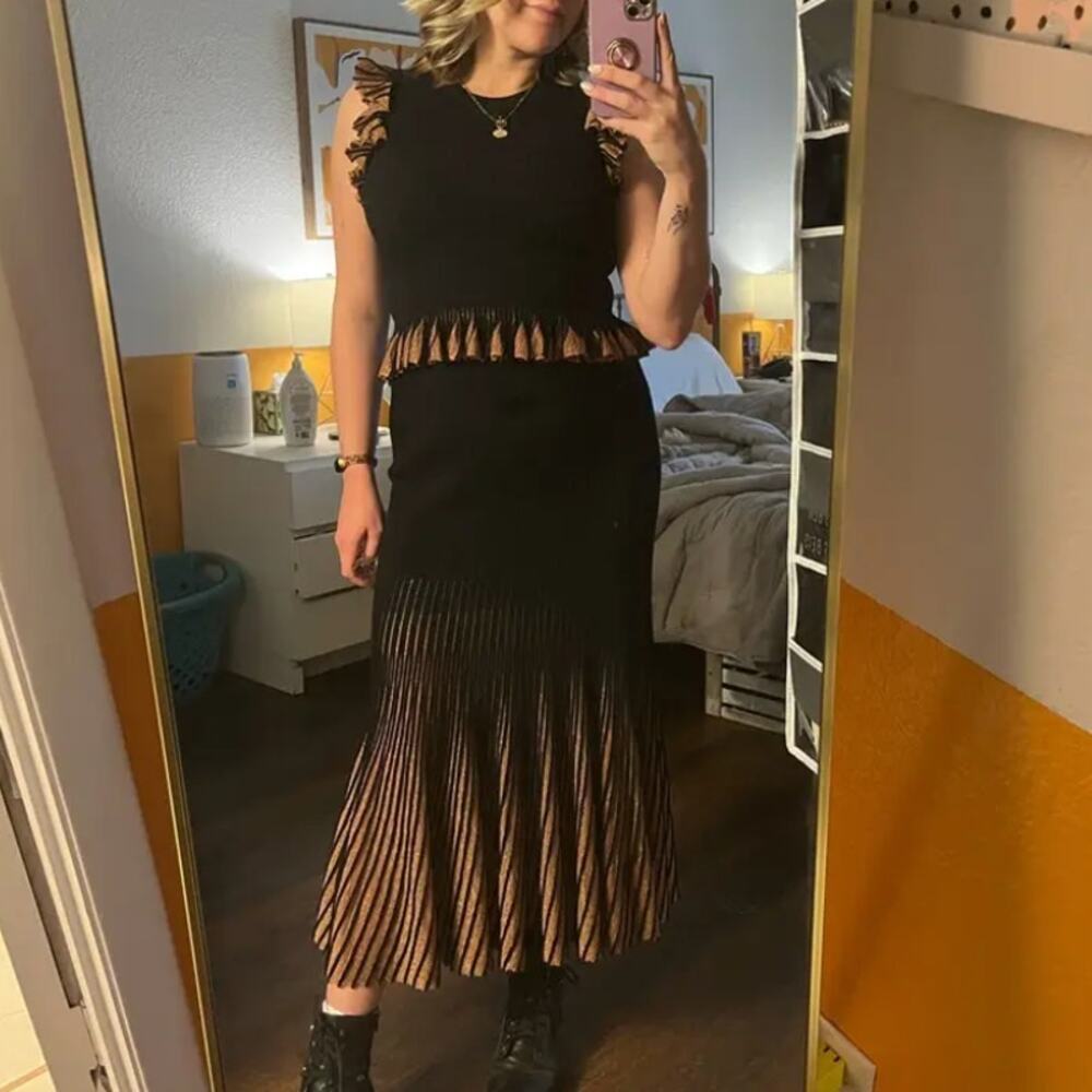 Ulla Johnson Black Metallic Midi Skirt SMALL Ombre Cocktail Work Designer $500 - Picture 4 of 13